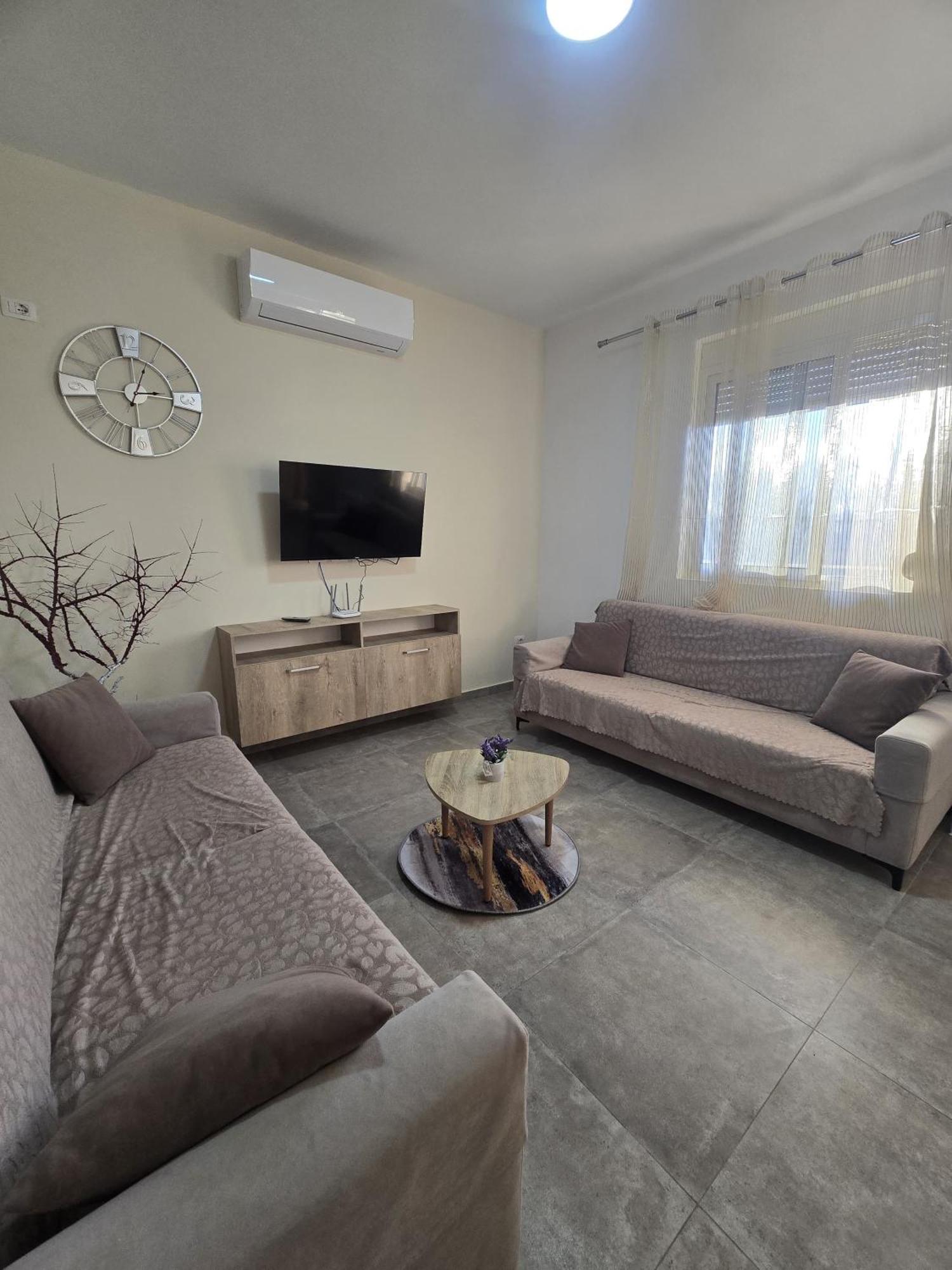 Villa Rei Baks-Rrjoll Dış mekan fotoğraf